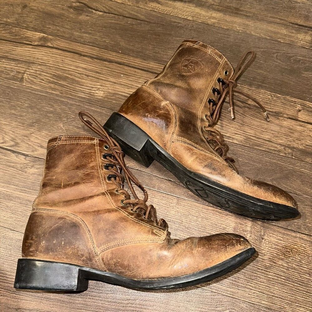 Ariat brown western cosplay minimalist 9.5 lace up boots